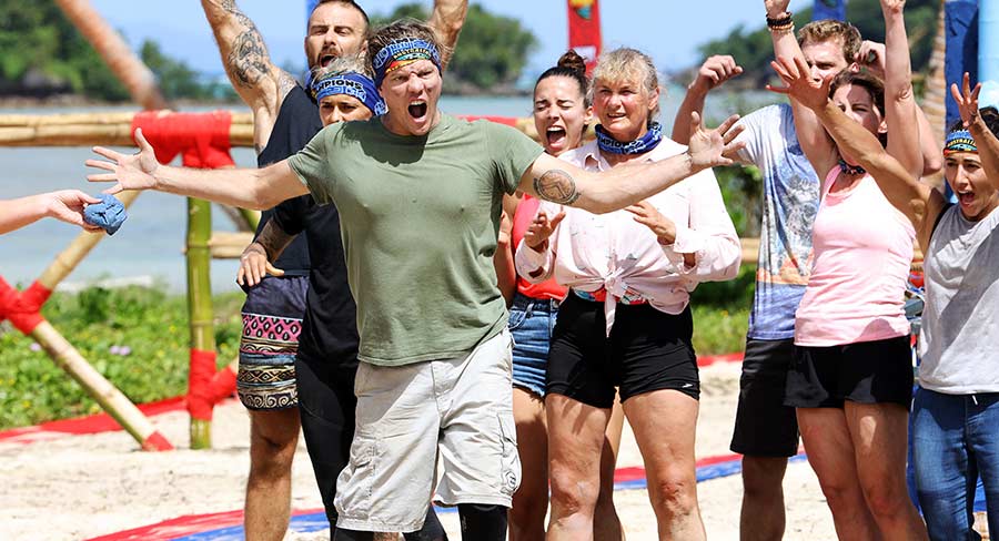 Australian Survivor Season 3 Champions celebrate a win