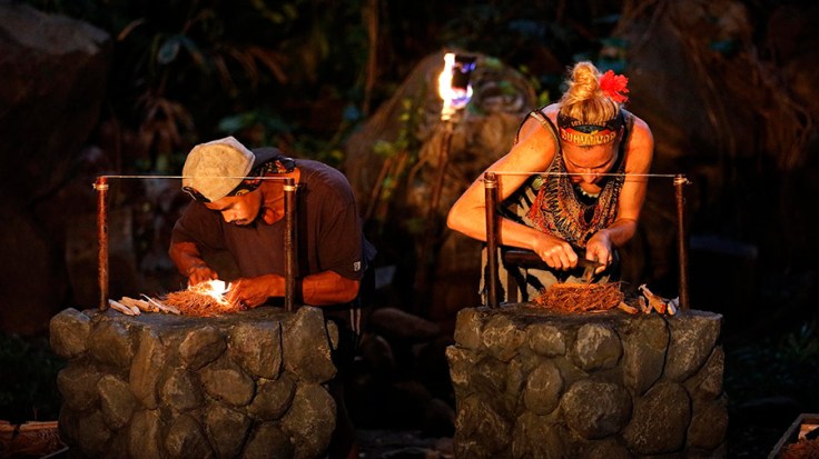 Australian Survivor Season 2 Jericho and Michelle compete in a fire making challenge